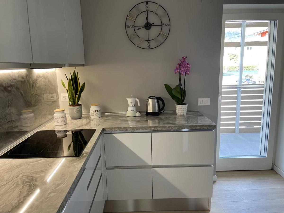 Appartamento Le Terrazze Living Riva del Garda Esterno foto