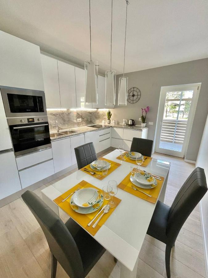 Appartamento Le Terrazze Living Riva del Garda Esterno foto