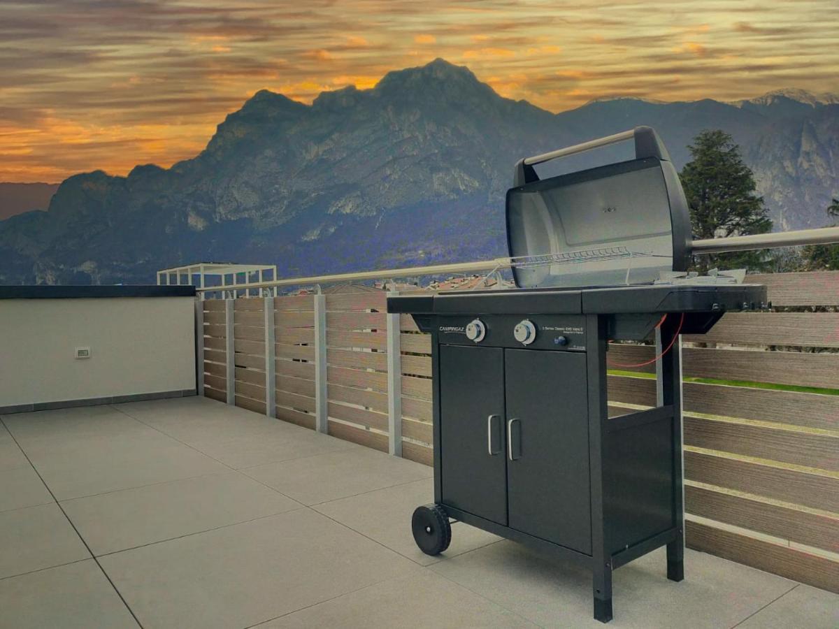 Appartamento Le Terrazze Living Riva del Garda Esterno foto