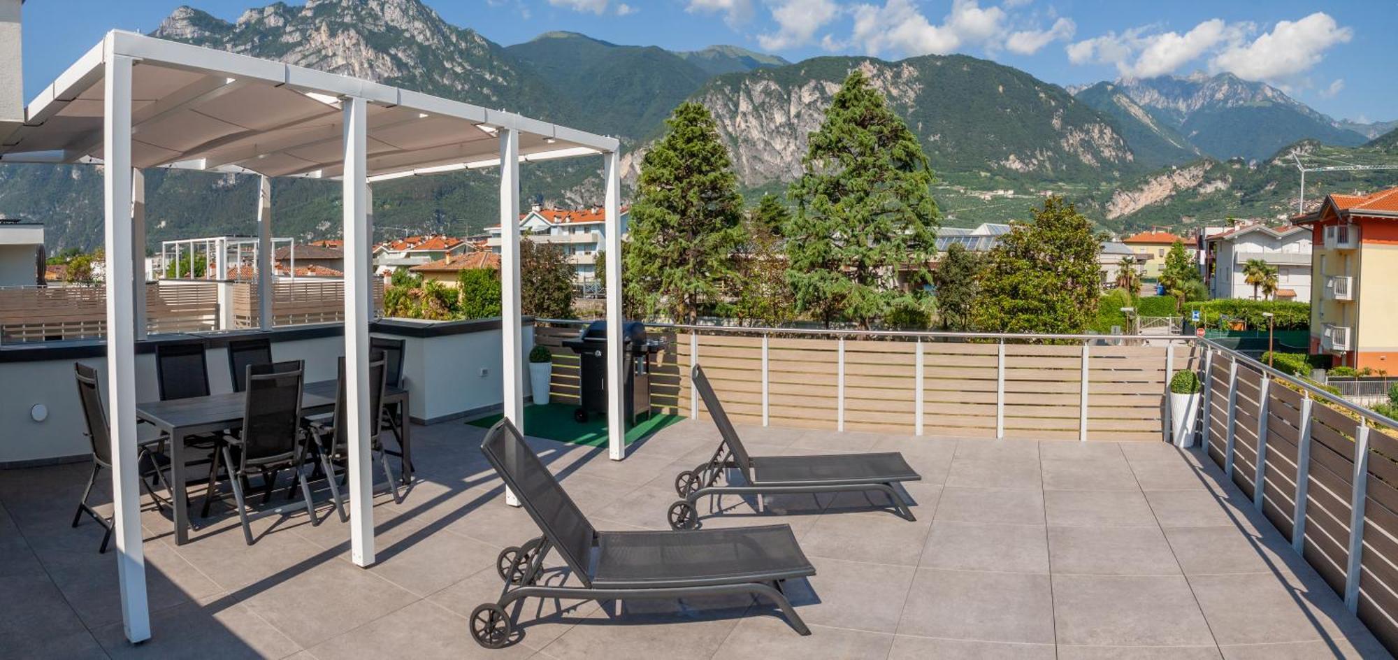 Appartamento Le Terrazze Living Riva del Garda Esterno foto